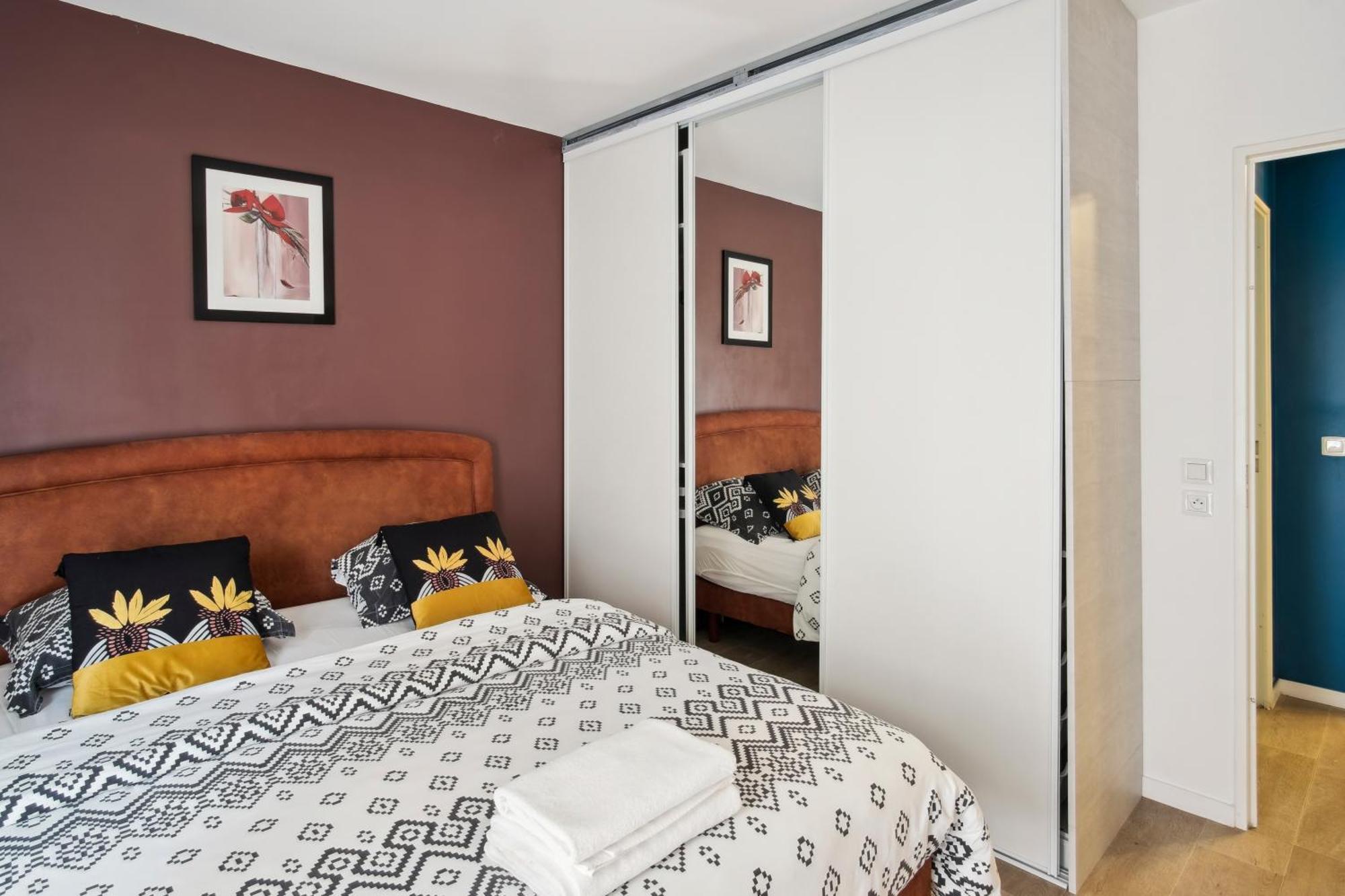 Апартаменты Chic Apart Disneyland With Terrace Бюсси-Сен-Жорж Экстерьер фото
